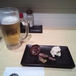 ちろり - 行儀の良い先付け（蛍いか、一つ食べてしまいました）