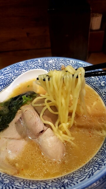 中華そば郷家 天神店 天神南 ラーメン 食べログ