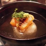 じん市 - 八品目：めぬけのづけと焼きおにぎりをだしのお茶漬けで。