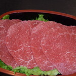焼肉 紫雲 - 料理写真:和牛A5赤身肉