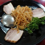 青龍 - ①クラゲ、チャーシュー、キュウリ