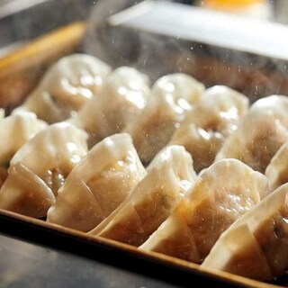 Fresh ingredients are prepared in store every day. Homemade [Maruken Gyoza / Dumpling]