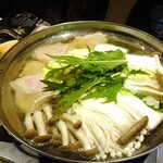 Kuro Satsuma Dori Semmonten Tarumitei - ブランド黒さつま鶏の水炊き鍋炊き鍋