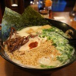 ラーメン康竜 - 塩とんこつ