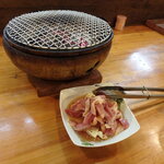 Jimbei - 地鶏の炭火焼き