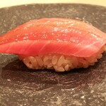 鮨おにかい - 中トロ