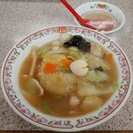 餃子の王将 - 中華飯（496円）