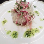 Bikku Hando - マグロと鯛の前菜