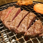 Hida Gyuu Yakiniku Kankoku Ryouri Maruaki - 飛騨牛シャトーブリアン