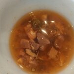 ミラマハル - 肉もたっぷりのチキンラーメンスープ