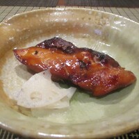 やすい - 焼物：鰤。 昼のコース 2,800円（税込）。 　　　　　2020.02.22