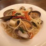 PASTAVOLA - あさりとパクチーのパスタ