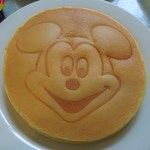 クリスタルパレス レストラン - 「ディズニーキャラクターブレックファスト」のパンケーキ