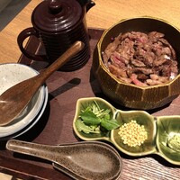 柳橋焼にく わにく - 