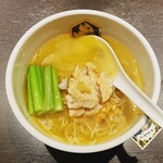 真鯛らーめん 麺魚 神保町店 - 