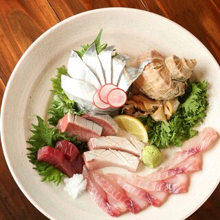 珍味や高級魚も！素材に合わせて調理したおすすめ一品料理