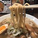 麺や ゼットン - 麺はこんな感じ