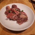 ホルモン焼肉 縁 - 