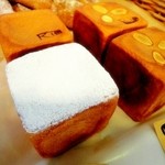 Rin - ●四角いクリームパン・チョコパン@160