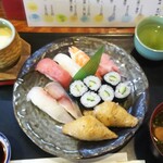 Sagami - 寿司定食  1100円