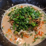 筑豊的担々麺 烏龍 本店 - 