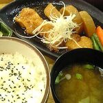 大戸屋ごはん処 - 