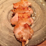 オオクサ - 京地鶏の肩肉　巨大ですそして超美味しいです