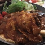 Cafe & Dining bar ELEVEN - オムハヤシ