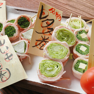 毎日丁寧に串打ち！本格博多串焼き