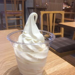 恵那川上屋 - ソフトクリーム｢旨しっ！｣(≧∀≦)