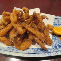 りょうりや 御旅屋 - あおりいかのゲソのから揚げ　700円　