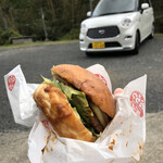 からつバーガー - 今回の旅の相棒と共に