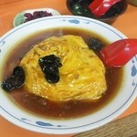 蓬莱飯店 - 麻婆天津飯