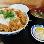 Katsu Tei Zen - かつ丼(ロース）980円