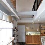 カフェ ヤット - １階ショップスペース