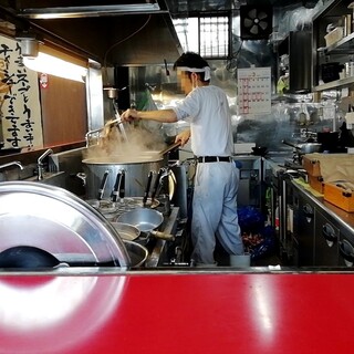 とんこつラーメンいしい_2