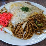 やまざき - 焼きそば(いか玉子大盛)   750円