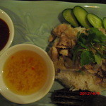 エナ・パサール - カオマンガイ（茹で鶏のせご飯】数量限定