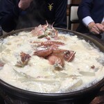 ふぐ 牧野 - カニ大根鍋