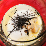 エクアトゥール - オマール海老のフラン　タラの燻製　黒トリュフ