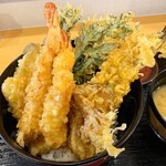 白花咲々 - ランチ日替わり上天丼 1100円
            （おしんこ・味噌汁付）