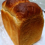 Pan Koubou - 食パン税込443円。