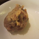 聘珍樓 - アレルギー対応用(肉まんの替え)・ソーセージみたいな…