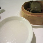 聘珍樓 - お粥・ちまき