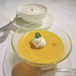 聘珍樓 - マンゴープリン・豆乳入り杏仁豆腐