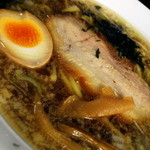 萬馬軒 - 定番の醤油ラーメン