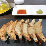 ギョウザ バー ボンボヌール - 