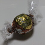 リンツ ショコラ ブティック  - バターピーカン