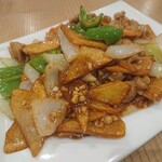 唐人 中華料理 - 2020.03・ホルモンとジャガイモ炒め 780円(税別)