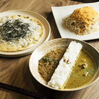 1軒目から使える多彩な料理と種類豊富なお酒！